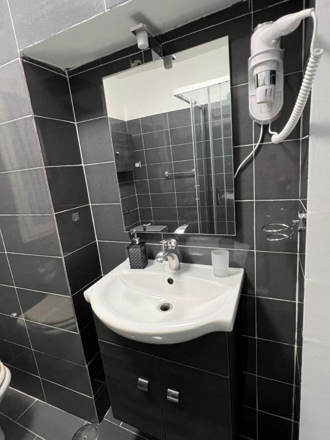 Napoli Centro-La Casa Di Lucio Bed & Breakfast Eksteriør bilde